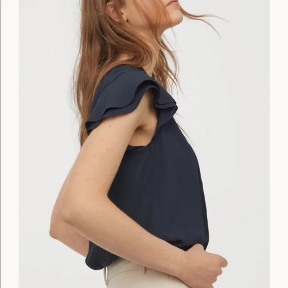 Блузка з V подібним вирізом для жінки H&amp;M 0872378-001 42 / XL темно-синій  80931