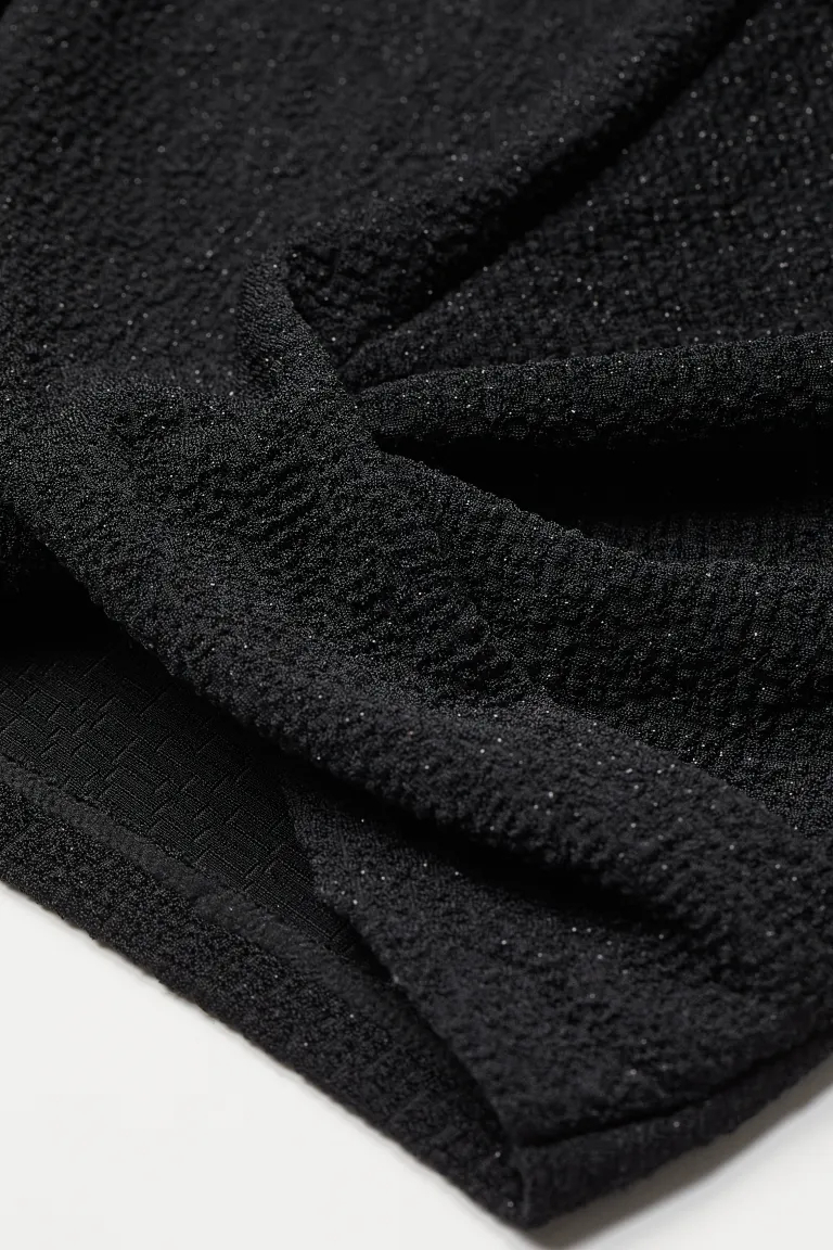 Топ з блискучого трикотажу для жінки H&amp;M 0930478-002 36 / S чорний  82857