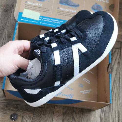 Кросівки 46 універсальні з природною ходьбою для чоловіка XERO SHOES S211115S чорний 83001 Кросівки 46 універсальні з природною ходьбою для чоловіка XERO SHOES S211115S чорний 83001
