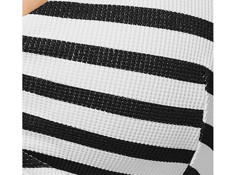 Верхня частина купальника 40,M   з ущільненими чашками для жінки Esmara 443452 чорно-білий 89519
