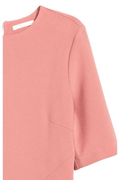 Плаття    приталене на блискавці ззаду для жінки H&amp;M 0429942006 42 / XL рожевий 61775