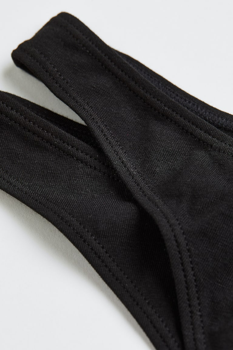 Трусики-стринги бавовняні для жінки H&amp;M 1084217-005 38 / M чорний  87362